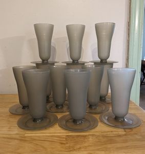 Set of 12 un-used vintage Tupperware desser/sundae/parfait cups